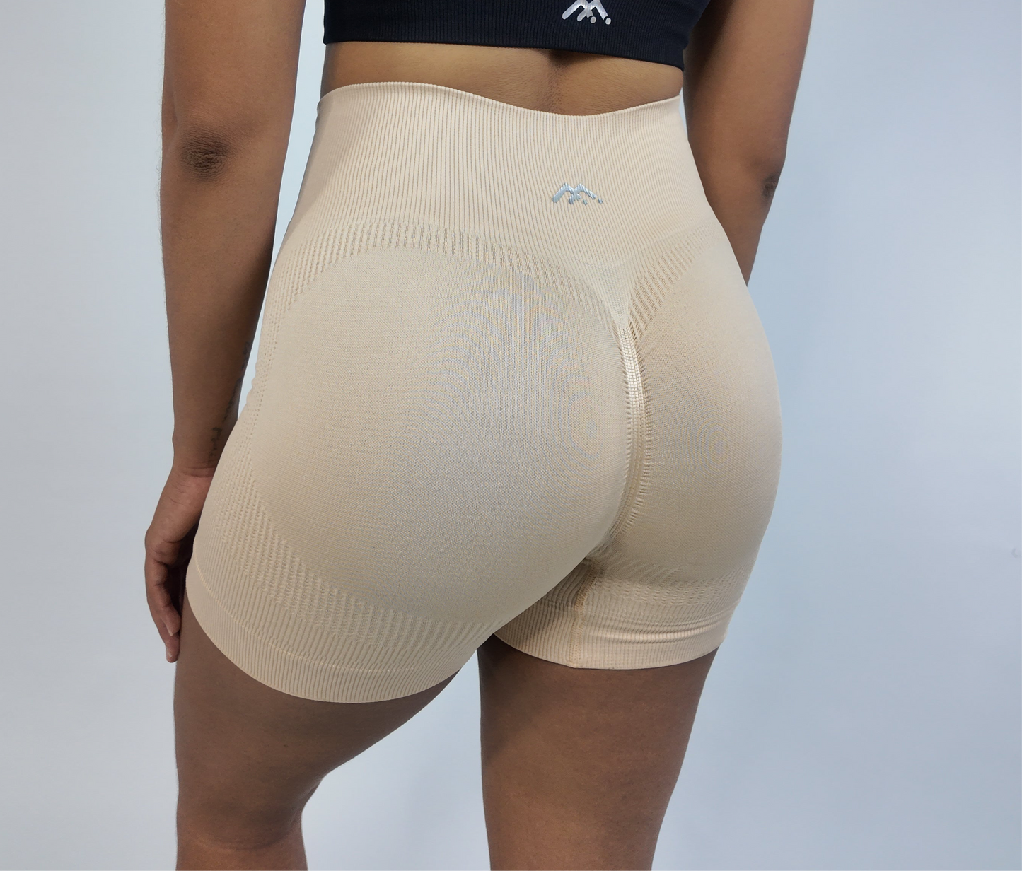 Aura Shorts