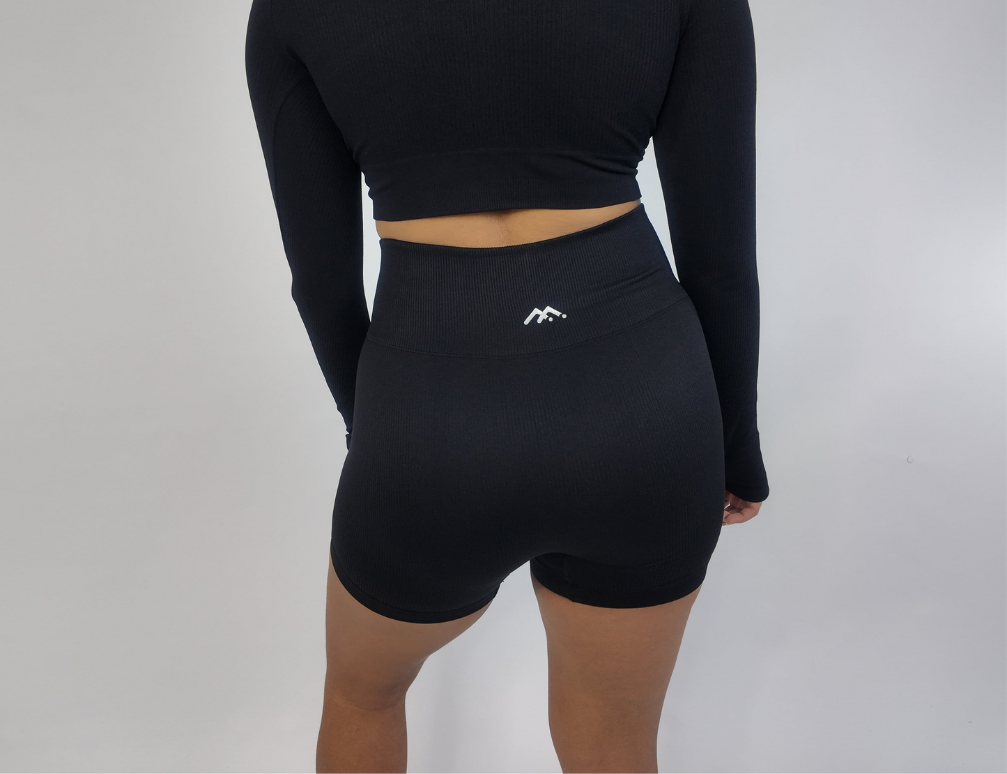 Mist Set - Soul Shorts + Free Buzo