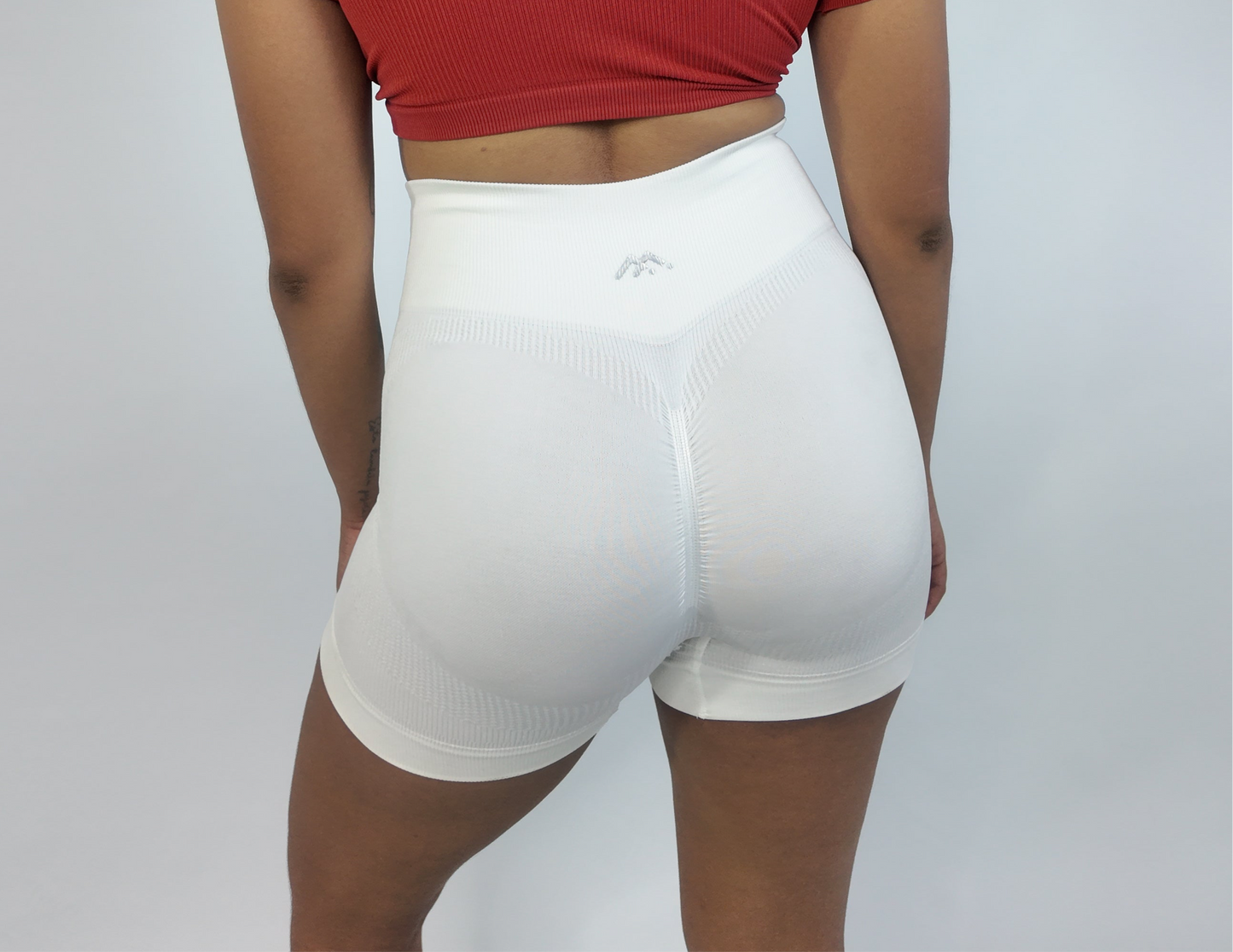 Aura Shorts